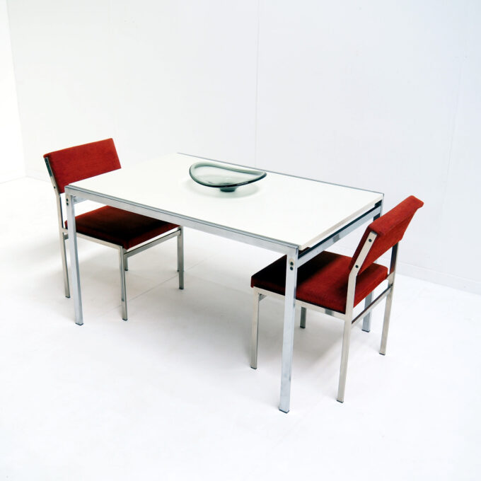 TU30 extendable table by Cees Braakman