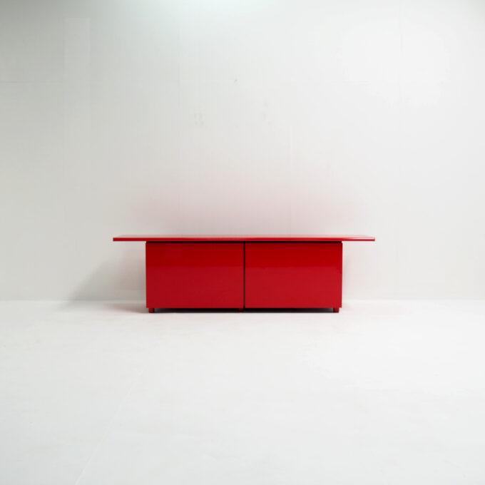 Sideboard "Cartesio" in Cherry Red by Verardo Italia - Image 3