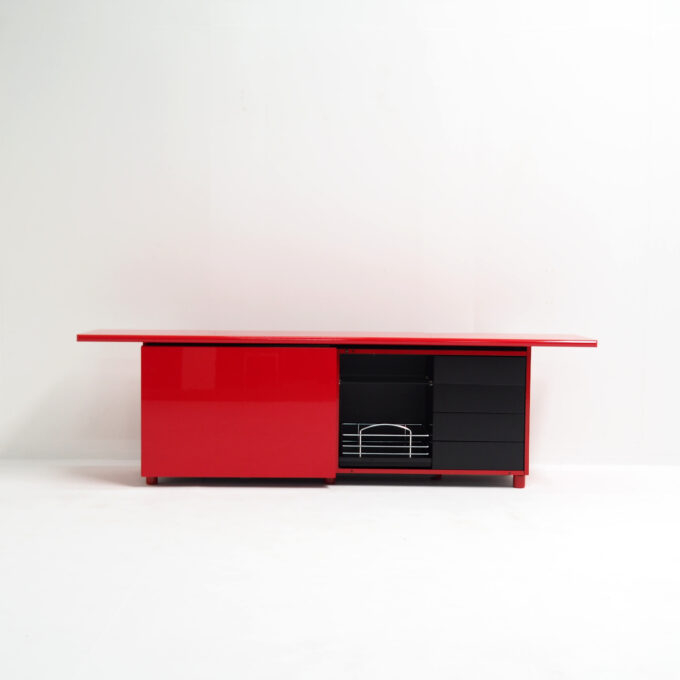 Sideboard "Cartesio" in Cherry Red by Verardo Italia - Image 6